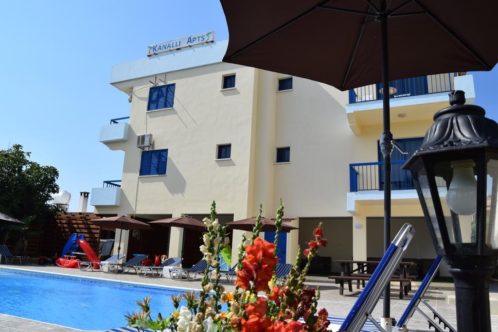 Kanalli Apartments Pomos Exterior photo